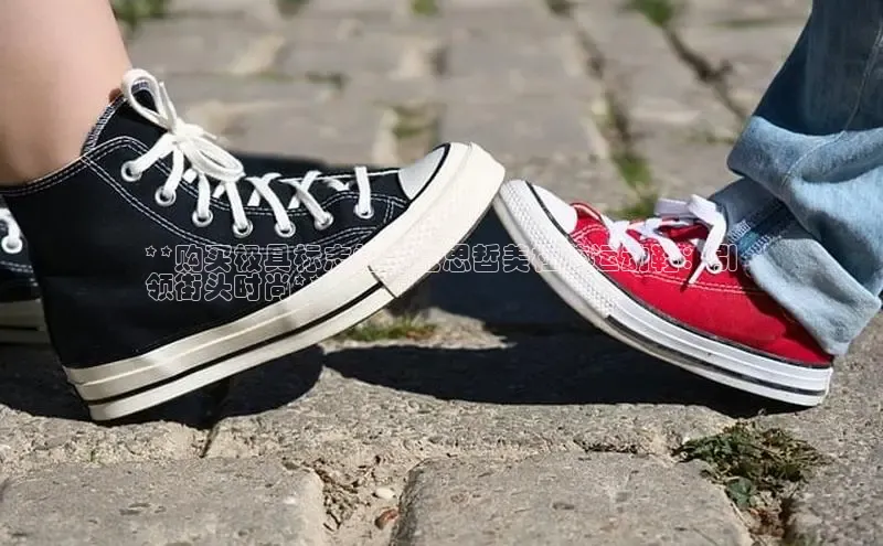 意昂体育百度 H5**购买极具标志性的范思哲美杜莎运动鞋：引
领街头时尚**