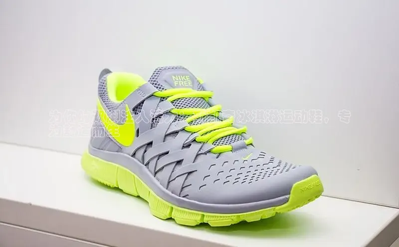 意昂体育注册百度百聘为你的双脚注入活力：斯凯奇冰淇淋运动鞋，专
为舒适而生